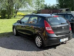 Svart Begagnad 2008 Hyundai i30 Halvkombi | 32 000 kr (Marknadspris)