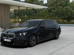 Svart Ny 2025 BMW M5 Comfort Edition Kombi | 1 699 500 kr (Superpris)
