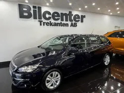 Mörkblå Begagnad 2015 Peugeot 308 Active Kombi | 119 900 kr (Lite dyr)