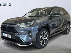 Grå Begagnad 2020 Toyota RAV4 Hybrid Premium SUV | 379 900 kr (Lite dyr)