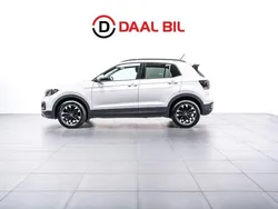 Vit Begagnad 2022 VW T-Cross SUV | 179 700 kr (Marknadspris)