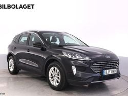 Svart Begagnad 2022 Ford Kuga Titanium SUV | 194 800 kr (Marknadspris)