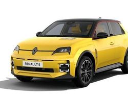 Gul Ny 2025 Renault R5 Halvkombi | 409 900 kr (Marknadspris)