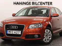 Röd Begagnad 2012 Audi A3 Sportback Attraction Halvkombi | 84 900 kr (Marknadspris)