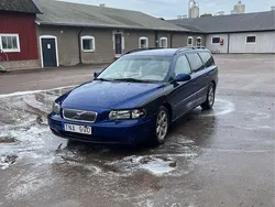 Blå Begagnad 2002 Volvo V70 Kombi | 12 000 kr (Lite dyr)