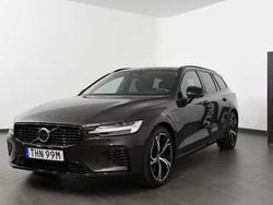 Grå Begagnad 2024 Volvo V60 Plus Kombi | 489 800 kr (Dyr)