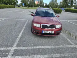 Röd Begagnad 2007 Skoda Fabia Halvkombi | 34 000 kr (Bra pris)