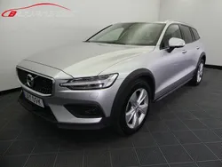 Silver Begagnad 2022 Volvo V60 CC Kombi | 309 800 kr (Bra pris)