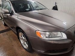 Champange Begagnad 2008 Volvo V70 Kombi | 39 000 kr (Lite dyr)