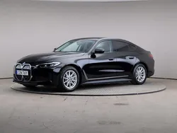 Svart Begagnad 2023 BMW i4 Sedan | 459 000 kr (Bra pris)