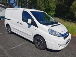 Vit Begagnad 2015 Citroën Jumpy Minibuss | 69 000 kr (Marknadspris)