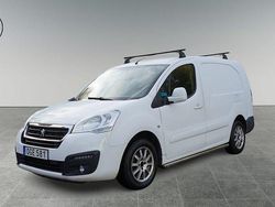 Vit Begagnad 2016 Peugeot Partner Van | 49 900 kr (Marknadspris)
