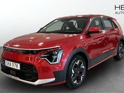 Röd (red) Ny 2024 Kia e-Niro SUV | 359 900 kr (Marknadspris)