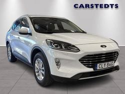 Vit Begagnad 2022 Ford Kuga Titanium SUV | 299 900 kr (Lite dyr)