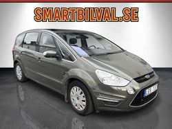Grön Begagnad 2010 Ford S-MAX Business Edition Minibuss | 59 900 kr (Marknadspris)