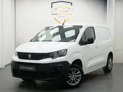 Vit Begagnad 2022 Peugeot Partner Minibuss | 219 000 kr (Lite dyr)