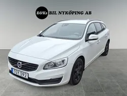 Vit Begagnad 2016 Volvo V60 Kinetic Kombi | 127 900 kr (Bra pris)