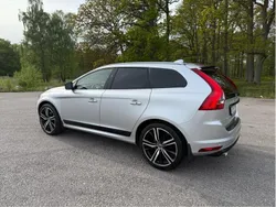 Silver Begagnad 2016 Volvo XC60 Summum SUV | 199 000 kr (Marknadspris)