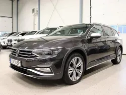 Mörkgrå (grå) Begagnad 2021 VW Passat Alltrack Kombi | 314 800 kr (Marknadspris)
