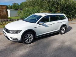 Vit Begagnad 2016 VW Passat Kombi | 137 000 kr (Lite dyr)