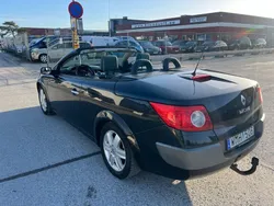 Svart Begagnad 2004 Renault Mégane Cabriolet Cab | 44 500 kr (Lite dyr)