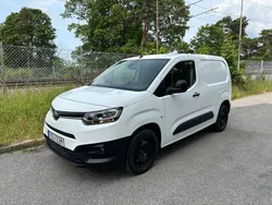 Vit Begagnad 2022 Toyota Proace City Van | 261 250 kr (Marknadspris)