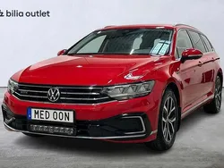 Röd Begagnad 2020 VW Passat GTE Kombi | 269 900 kr (Marknadspris)