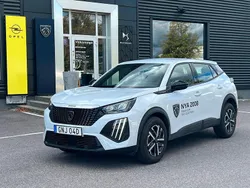 Vit Begagnad 2025 Peugeot 2008 Style SUV | 269 900 kr
