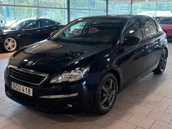 Mörkblå Begagnad 2013 Peugeot 308 Active Halvkombi | 69 900 kr (Marknadspris)
