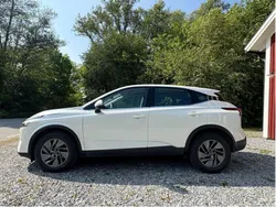 Vit Begagnad 2023 Nissan Qashqai SUV | 268 000 kr (Bra pris)