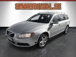 Silver (silvermetallic) Begagnad 2010 Volvo V70 Kinetic Kombi | 59 900 kr (Bra pris)