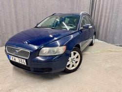 Blå Begagnad 2007 Volvo V50 Kinetic Kombi | 34 900 kr (Marknadspris)