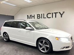 Vit Begagnad 2013 Volvo V70 R-Design Kombi | 74 900 kr (Bra pris)