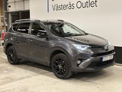 Grå Begagnad 2018 Toyota RAV4 Hybrid SUV | 229 900 kr (Marknadspris)