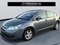 Mörkgrå Begagnad 2007 Citroën C4 Halvkombi | 35 000 kr (Marknadspris)