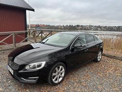 Begagnad 2016 Volvo S60 Sedan | 169 000 kr