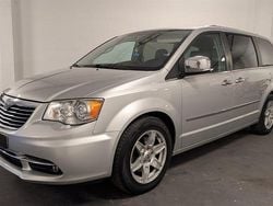 Grå Begagnad 2013 Lancia Voyager Minibuss | 99 900 kr (Marknadspris)