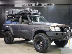 Ljusgrå Begagnad 2002 Nissan Patrol SUV | 599 000 kr