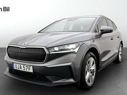 Grå Begagnad 2023 Skoda Enyaq iV SUV | 434 900 kr (Marknadspris)