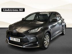 Mörkgrå Begagnad 2022 Toyota Yaris Hybrid Edition Halvkombi | 239 000 kr (Lite dyr)