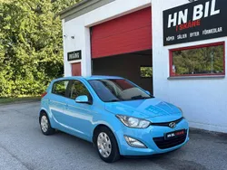 Ljusblå Begagnad 2014 Hyundai i20 Premium Halvkombi | 45 900 kr (Marknadspris)
