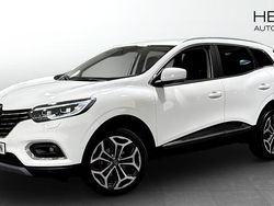 Vit Begagnad 2022 Renault Kadjar Intens SUV | 219 900 kr (Marknadspris)
