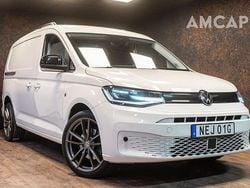 Vit Begagnad 2021 VW Caddy Maxi Minibuss | 299 500 kr