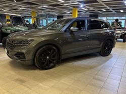 Grå Begagnad 2019 VW Touareg Executive SUV | 389 900 kr (Lite dyr)