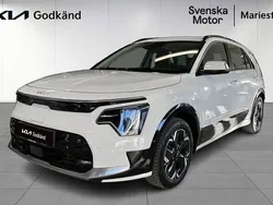 Vit Begagnad 2022 Kia e-Niro SUV | 339 500 kr (Lite dyr)