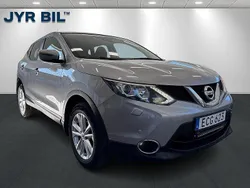 Silver Begagnad 2016 Nissan Qashqai SUV | 134 900 kr (Marknadspris)