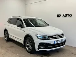Vit Begagnad 2020 VW Tiguan Allspace R-line SUV | 369 900 kr (Marknadspris)
