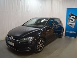 Svart Begagnad 2014 VW Golf VII Halvkombi | 149 000 kr (Dyr)