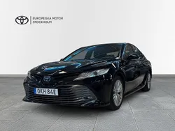 Svart Begagnad 2019 Toyota Camry Hybrid Executive Sedan | 239 900 kr (Marknadspris)