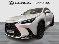 Vit Begagnad 2024 Lexus NX450h+ Executive Line SUV | 609 000 kr (Marknadspris)